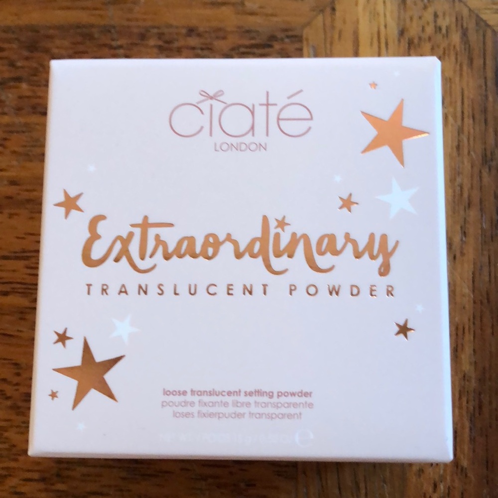 Translucent Powder CIATÉ LONDON Extraordinary - Picture 4 of 8